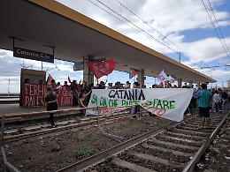 Gaza, tra scioperi e cortei weekend ad alta tensione:  «Blocchiamo tutto». Oggi manifestazioni nelle 9 città siciliane 