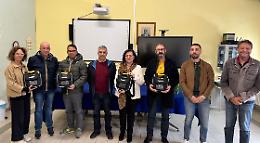 Giarratana, consegnati quattro defibrillatori alla scuola e alla palestra