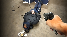 La rapina in stile narcos e il film del terrore: &laquo;In ginocchio con la pistola puntata, pensavamo di non uscirne vivi&raquo;