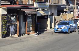 Colpo di Pasqua: ladri portano via interi bancali di cialde da un negozio  