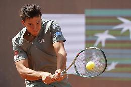 Internazionali d'Italia: Luciano Darderi spettacolare, elimina il n.3 al mondo Zverev e conquista i quarti di finale