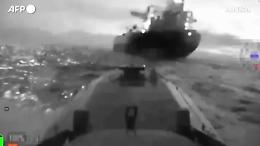 L'attacco dei droni ucraini alle petroliere russe nel Mar Nero: il video dei servizi segreti