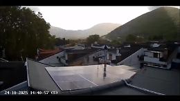 Forte terremoto ad Avellino, tanta paura tra la gente e scuole evacuate: nel video il momento della scossa