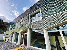 Le stelle, la scuola d’avanguardia e gli stranieri che si innamorano di Isnello: il futuro è sulle Madonie