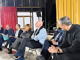 Palermo, la riunione del Comune allo Zen: pronte 200 telecamere in pi&ugrave;, &laquo;insisteremo sui servizi nel quartiere&raquo;