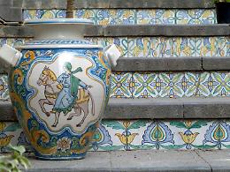 Ceramica di Caltagirone verso la Igp: riconoscimento in arrivo dal Mimit; Santo Stefano di Camastra scelta per il progetto pilota