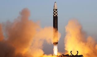 Trump voleva i codici nucleari, fermato dal generale: l'inquietante rivelazione dell'ex analista della CIA