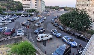 Follia in corsia al Cannizzaro di Catania: parenti di un defunto assaltano il reparto di rianimazione