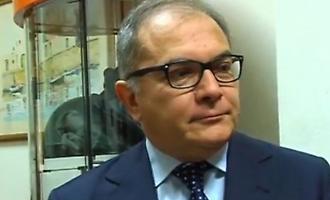 Il procuratore de Lucia: "Boss indisturbati con gli smartphone dalle celle in una mafia sempre pi&ugrave; tecnologica"
