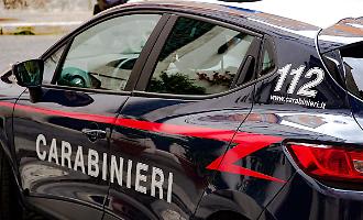 Villabate, i carabinieri salvano una donna in arresto cardiaco dentro un'auto: rianimata e portata in ospedale