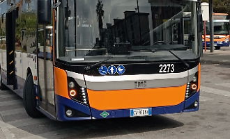 Ai seggi 123 autisti: caos Amat fino a gioved&igrave;