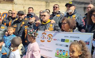 Il Motorcycle Club Bandidos MC Palermo Chapter porta doni e intrattiene gli ospiti della &ldquo;Casa di tutte le genti&rdquo; di Palermo