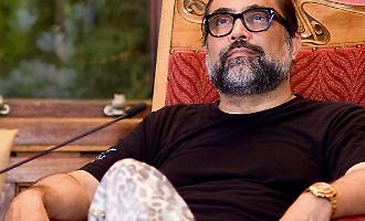 Chi &egrave; Shanti Mark Ravikiran Koppikar, il santone che promuove la vita nella natura ma vive nel lusso