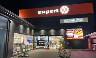Maxi furto a Misilmeri: ladri tagliano il tetto e rubano 100 smartphone da Expert City