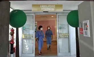 Difterite a Palermo, oggi l'autopsia sulla bimba morta per difterite