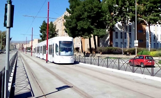 Maggioranza sotto... il tram: rinviata ancora la delibera, &egrave; corsa contro il tempo e le opposizioni si scatenano