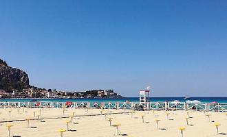 Mondello, fine maggio e ancora libera: tra ricerca di personale e lavori sulla spiaggia, la lunga attesa per aprire i lidi