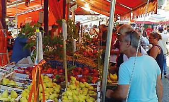 Mercatini rionali, svolta del Comune: ecco la manifestazione d'interesse per un maxi-spazio aperto dal venerd&igrave; al luned&igrave;