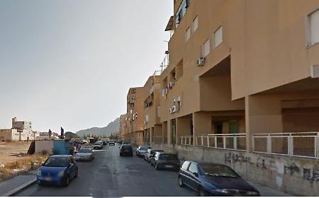 Ancora spari allo Zen di Palermo: colpi contro la casa di un uomo ai domiciliari, un ferito in ospedale