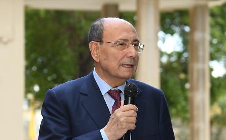 &laquo;Tensioni in maggioranza? &Egrave; il clima pre-amministrative&raquo;. Schifani nega la crisi e festeggia lo Statuto dell'autonomia