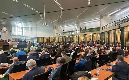 Cgil, a Palermo l'assemblea contro le mafie nell'aula bunker. Landini: &laquo;Dal Governo scelte sbagliate&raquo;