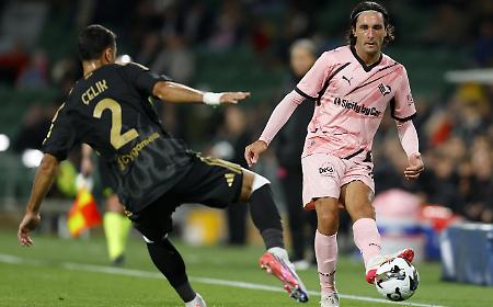 Un buon Palermo perde contro la Juventus: a Perth finisce 2-0