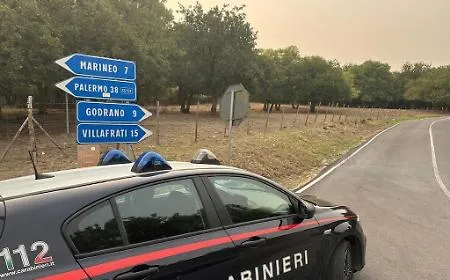 L'intervento dei veri carabinieri sventa la truffa ad un'anziana: a Godrano arrestati due presunti truffatori
