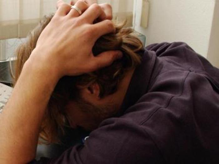 Salute mentale in Sicilia, dossier: fallimento regionale tra +30% di disagio giovanile, Tso quasi doppi e 40 milioni non spesi