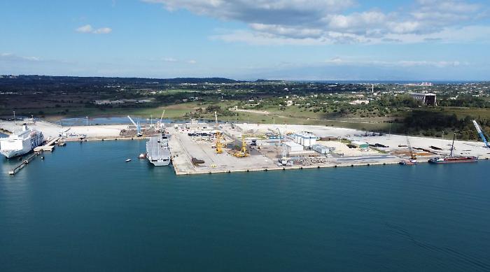 hub cem porto di augusta