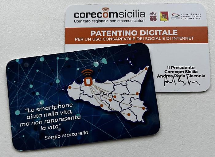 Ricomincia il patentino digitale: Corecom Sicilia avvia la formazione per un uso consapevole di rete e social nelle scuole superiore