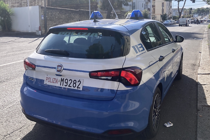 Sorpresi con pinze e martello: arrestati a Catania per tentato furto in un'abitazione