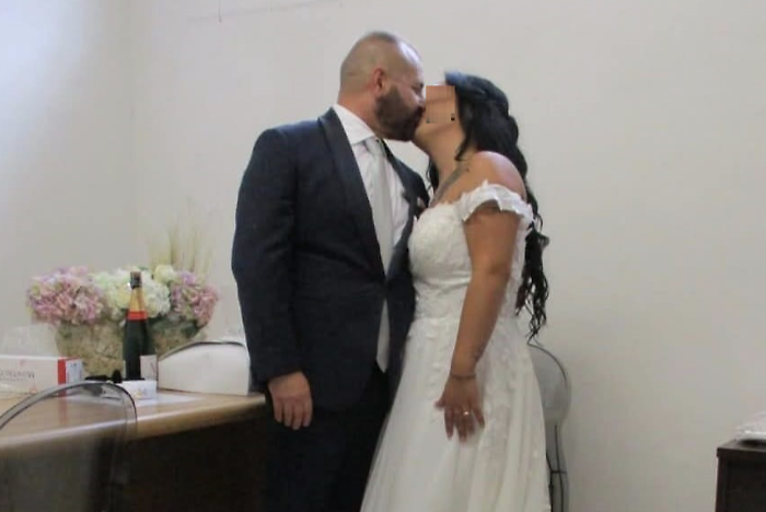 Matrimonio in carcere: l'album di nozze condiviso sui social 