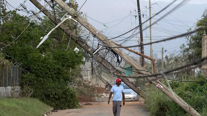 L'uragano Melissa devasta i Caraibi: 28 morti in Giamaica, la Croce Rossa parla di "catastrofe senza precedenti"