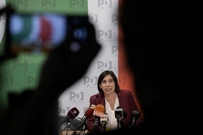 Perch&eacute; la vittoria di Fico e Decaro riapre la partita per la Politiche: &laquo;Il 20-30% degli elettori del centrodestra ha votato per il Campo Largo&raquo;