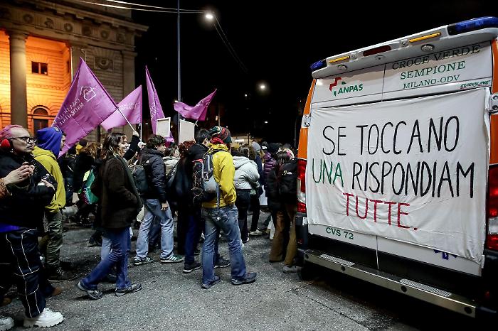 Consenso e giustizia: il &ldquo;no&rdquo; di Salvini alla norma sullo stupro che divide la maggioranza