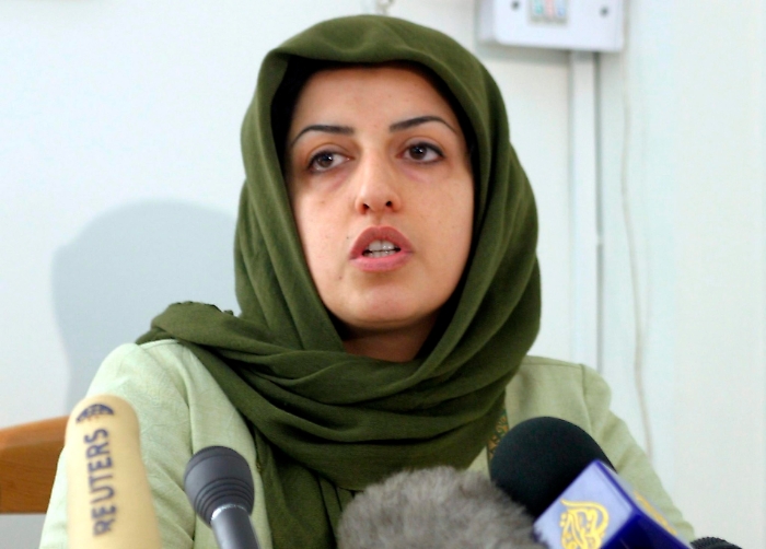 &ldquo;La sedia vuota di Oslo, di nuovo in catene&rdquo;: perch&eacute; l&rsquo;arresto di Narges Mohammadi scuote l&rsquo;Iran