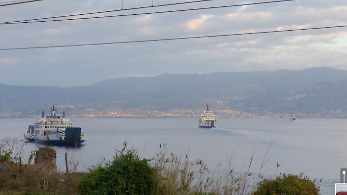 Traghetti da porto Tremestieri