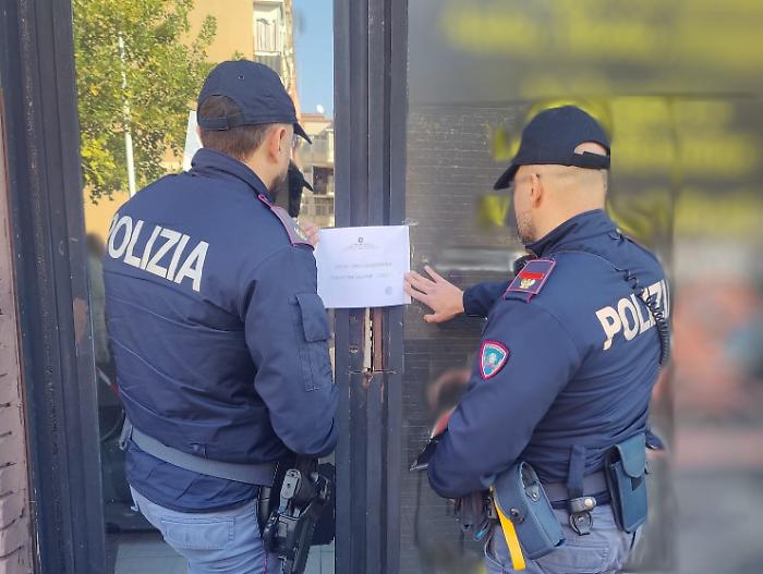 Catania, autonoleggio "fantasma" nelle case popolari: blitz della polizia a Monte Po