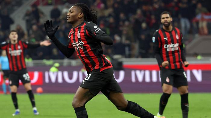 Milan-Genoa, pareggio e finale folle a San Siro: Le&atilde;o salva i rossoneri, rigore fallito dai rossobl&ugrave;