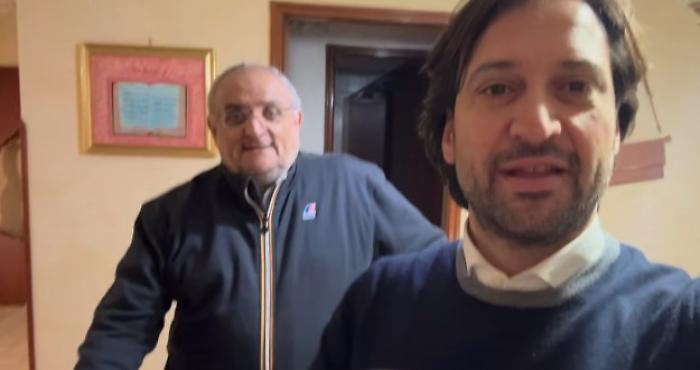 Sacco a pelo anti-mafia: Ferrandelli difende la casa dai bulli dello Zen
