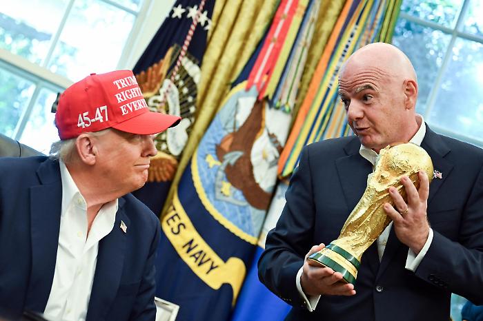 L'assist di Donald Trump: pressione sulla Fifa per avere l'Italia al Mondiale al posto dell'Iran