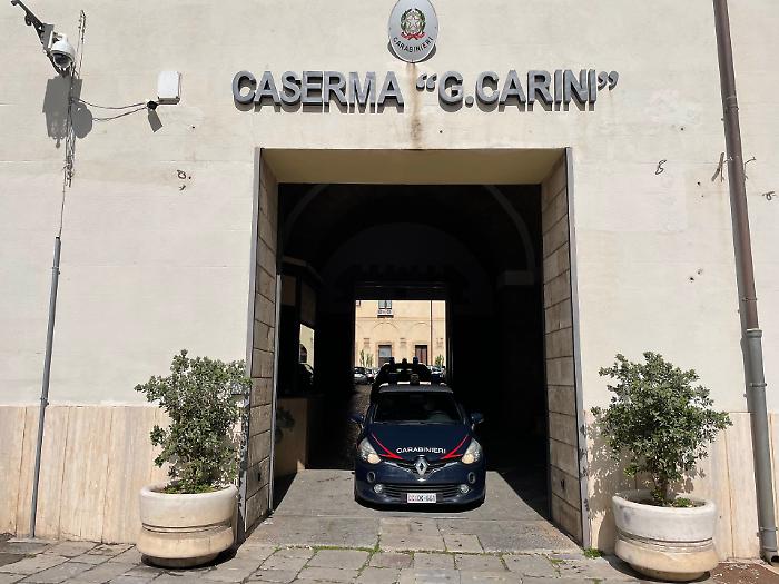 Palermo, due arresti per droga: sequestrato oltre un chilo di stupefacenti
