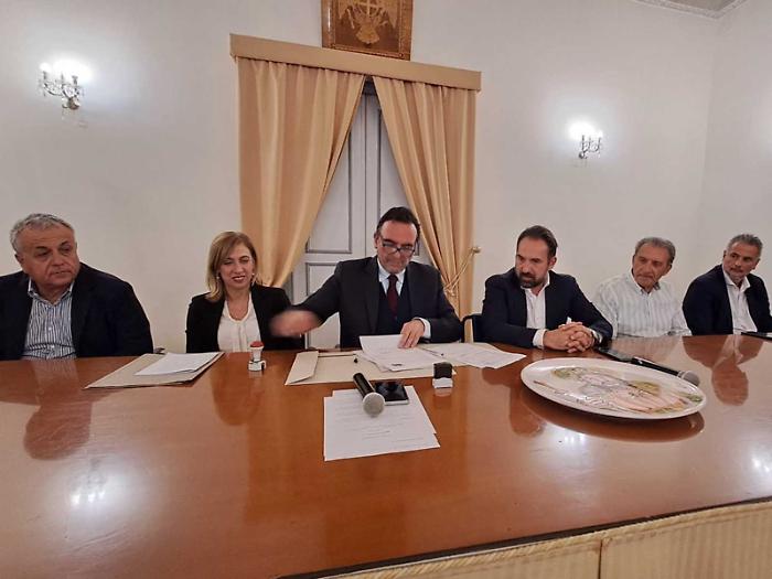 Servizi socio-sanitari: firmato l’accordo tra Distretto 13 e Asp Calatino