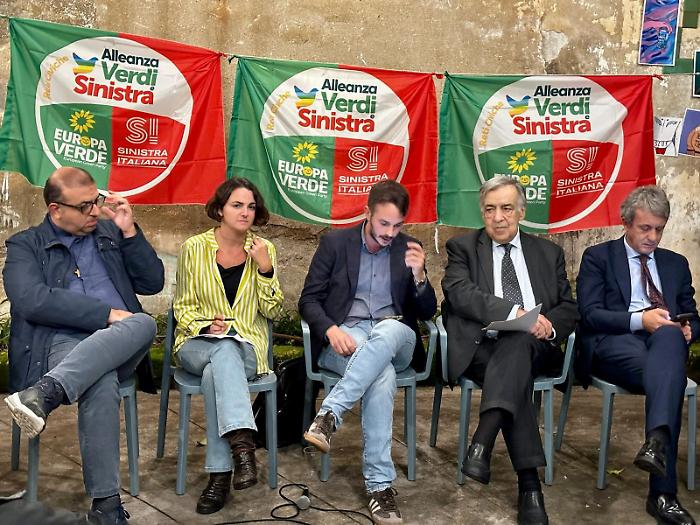 Orlando: «La violenza urbana e la mala politica sono questioni collegate»