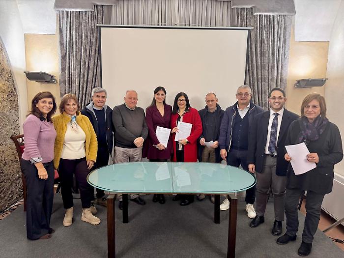 Viagrande, da luned&igrave; in servizio 3 nuovi dipendenti comunali