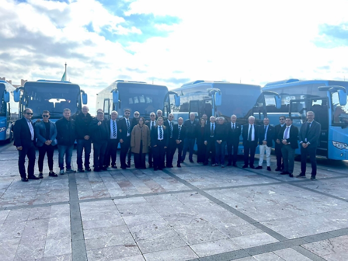 Sei nuovi bus per raggiungere anche le localit&agrave; pi&ugrave; piccole