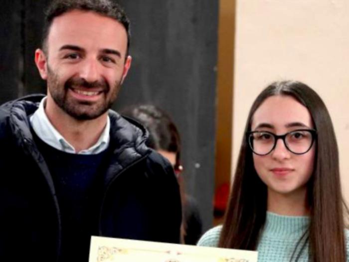 Leonforte, asssegnate borse di studio per 5.600 euro agli studenti pi&ugrave; meritevoli
