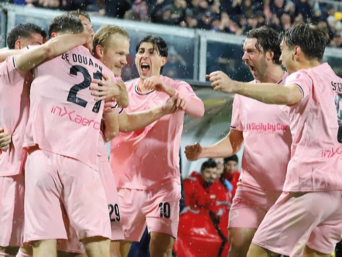 L'esultanza del Palermo