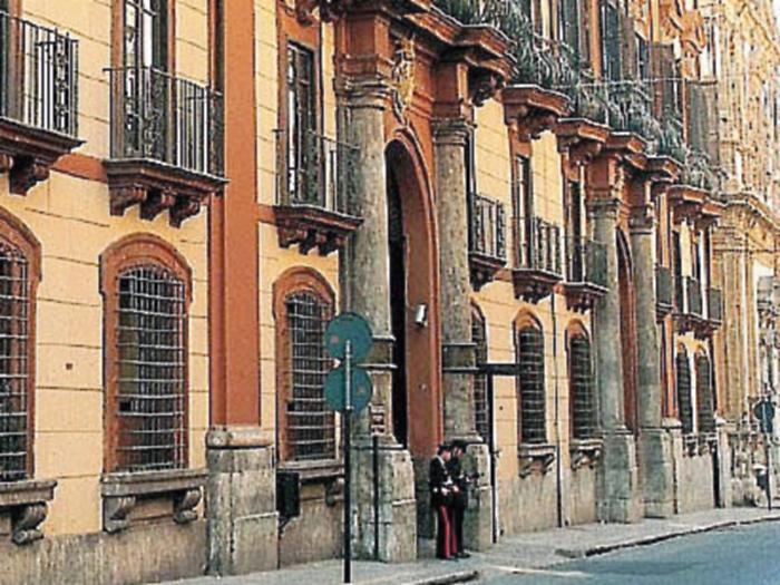 Scuole e impianti sportivi, 21 milioni restano fermi: le somme tornano nelle casse della Citt&agrave; Metropolitana