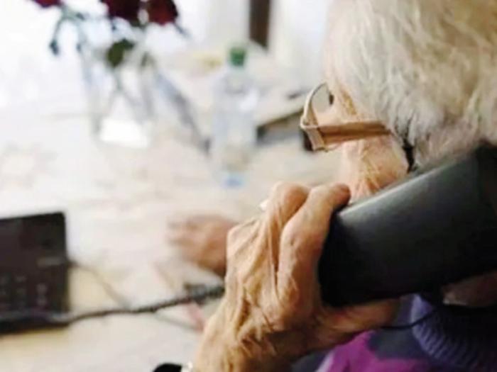 Truffa dei finti carabinieri a un anziano di 84 anni: la richiesta di 14 mila euro, il colpo sventato in banca a Palermo